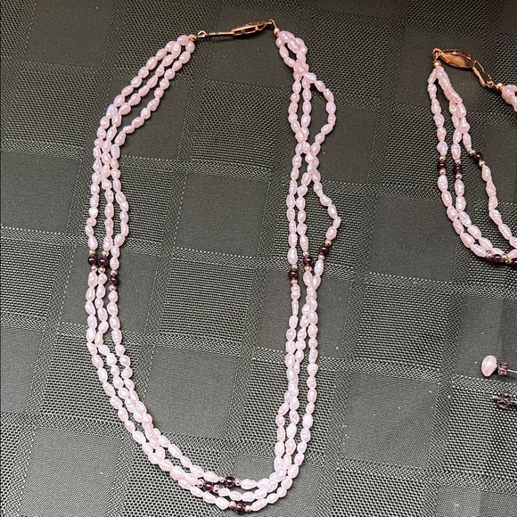 Vintage Fresh Water Pearl Jewelry Set ( includes necklace,bracelet earrings) - Picture 8 of 16